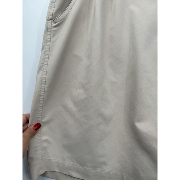 UNDER ARMOUR Men’s Beige Shorts Flat Front  Size‎ 36 - Picture 3 of 6